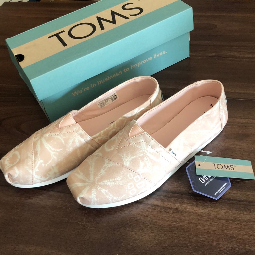 TOMS Alpargata Cloudy Pink Patchwork Batik Slip on Flats 7.5